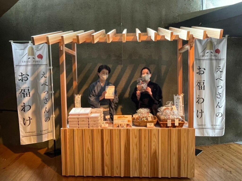 売店に屋台を設置しました。 | 淡路人形座